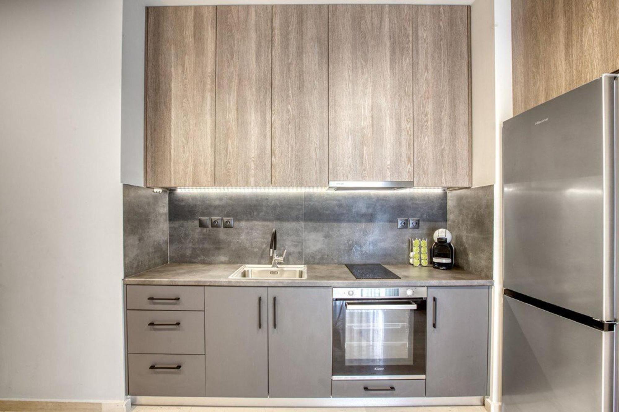 Sweet And Modern Flat At Palaio Faliro